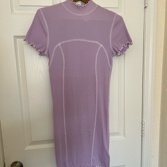 NWT Urban Outfitters Erin Contrast Stitch Mock-neck minidress - Picture 4 of 7